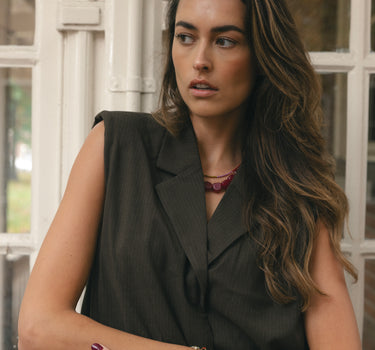 MISS BURGUNDY NECKLACE